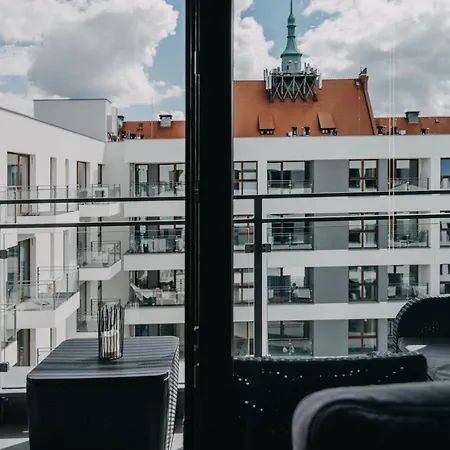 Black&White Bukowska18 B Apartment With Balcony And Garage Poznań Zewnętrze zdjęcie